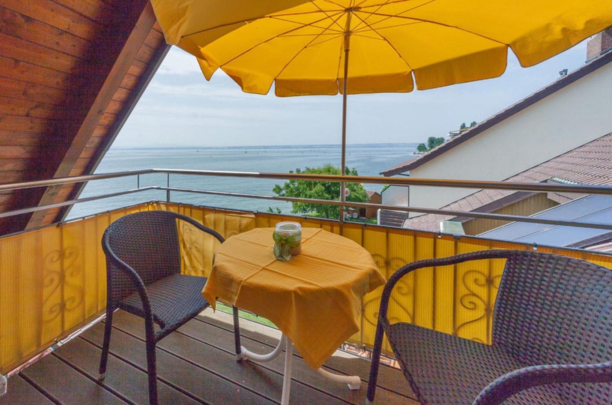 Gaestehaus Am Bodensee Immenstaad am Bodensee Bagian luar foto