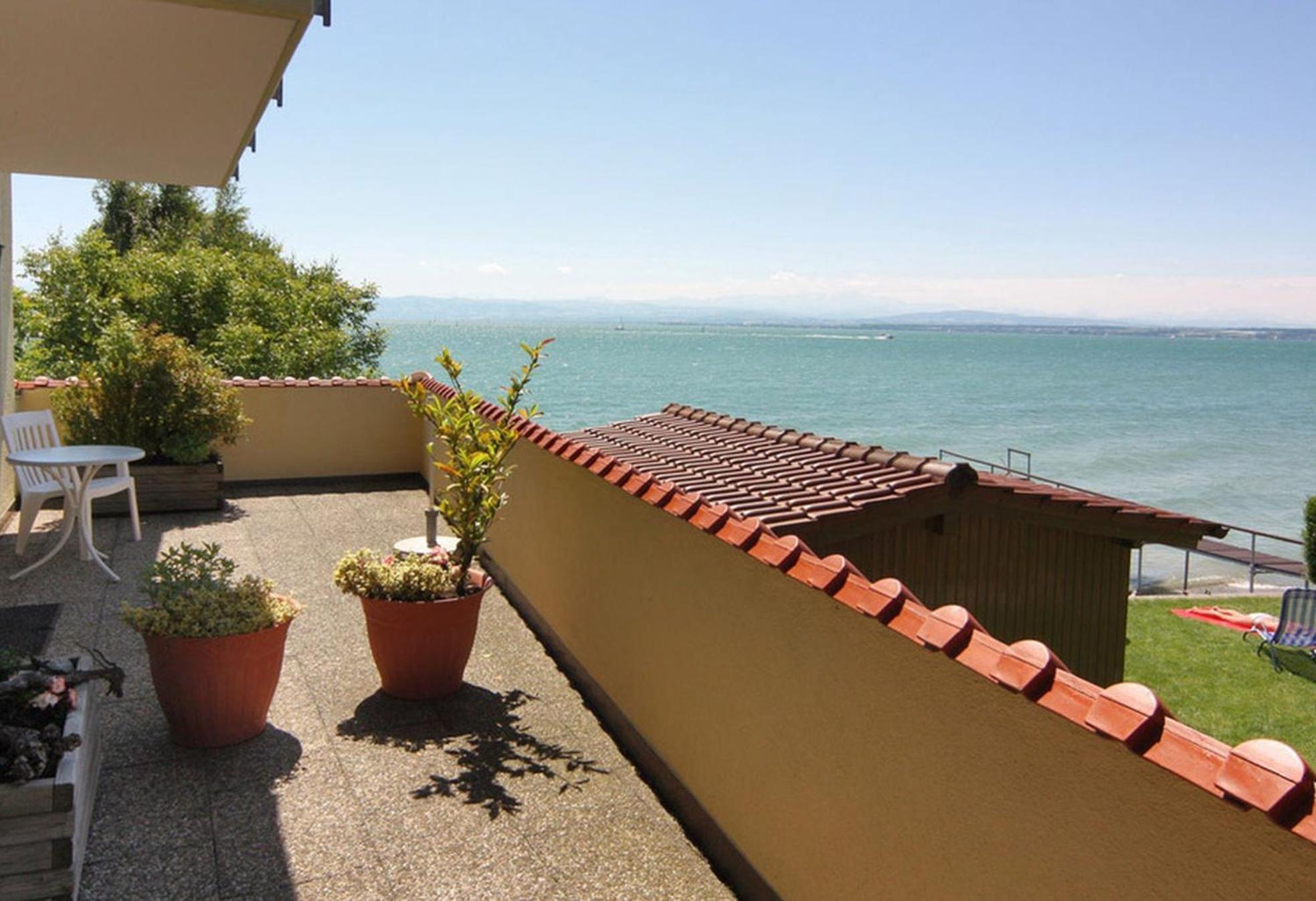 Gaestehaus Am Bodensee Immenstaad am Bodensee Bagian luar foto